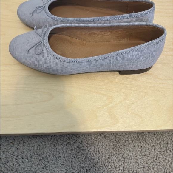 Madewell Lavender ballerina flats- 8- good condition - Picture 2 of 4